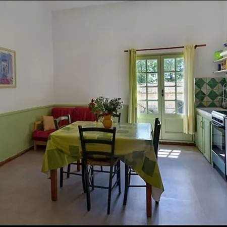 Feriehus 3 Pour 15 Pers Dans Un Chateau